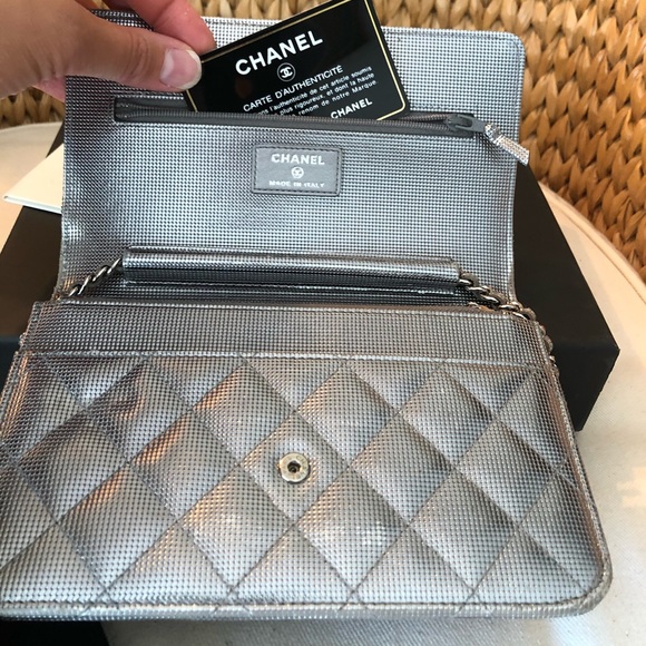 AUTHENTIC!!!  CHANEL QUILTED WALLET ON A CHAIN - Picture 10 of 14